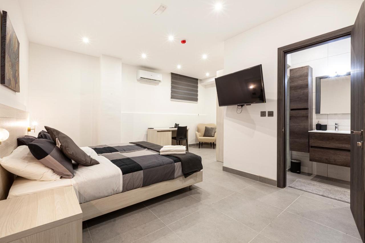Charming,Comfortable And Centrally Located Group Accomodation Gzira Exteriör bild